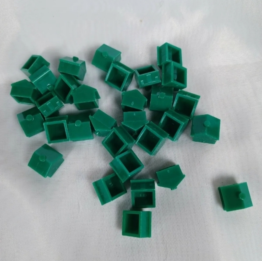 Monopoly Game 1985 31 Houses Replacement Pieces